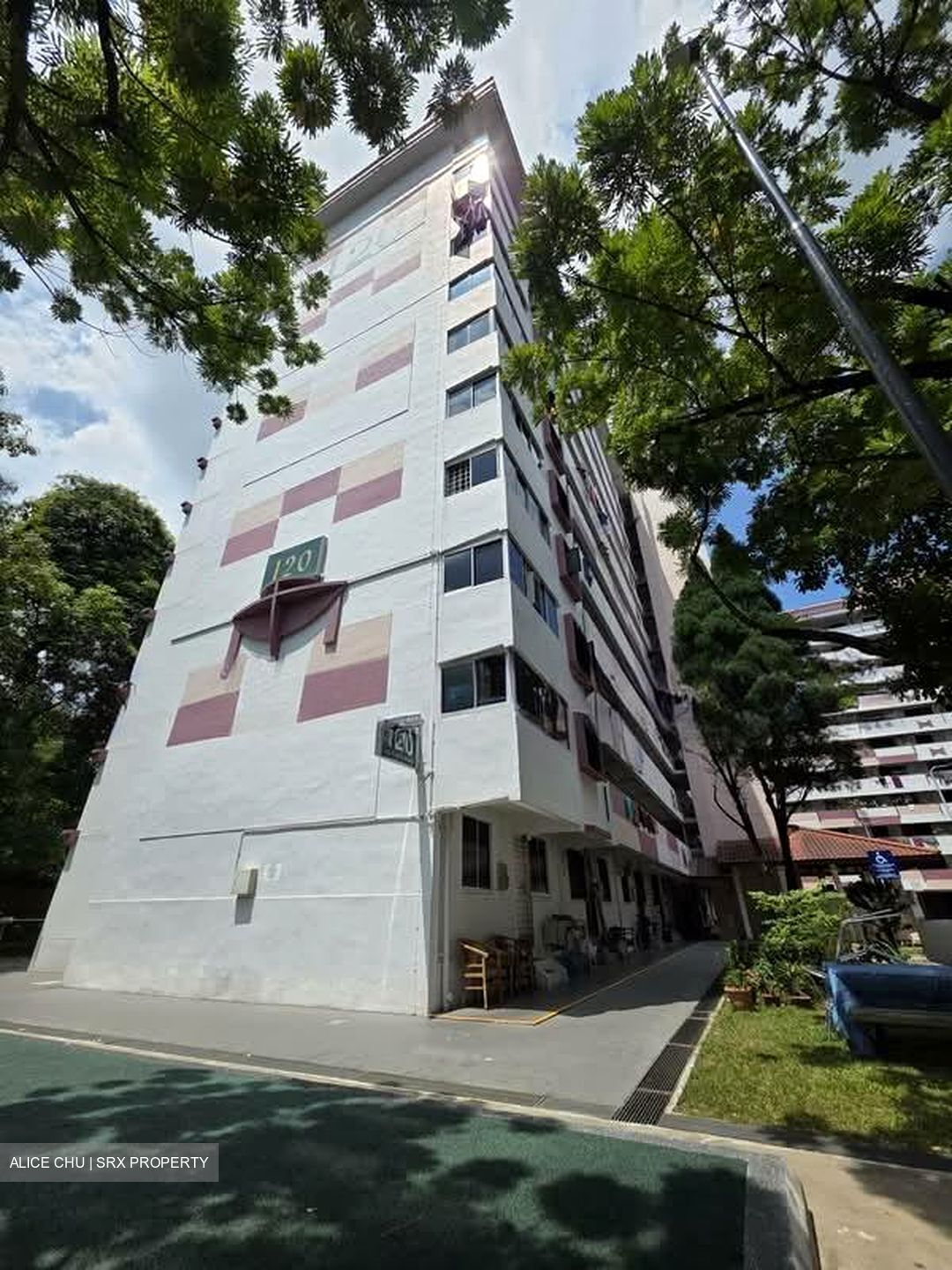 Blk 120 Ho Ching Road (Jurong West), HDB 3 Rooms #533500931